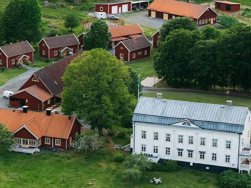Wallby Säteri Gårdshotell