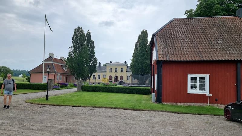 Brunnby Gård