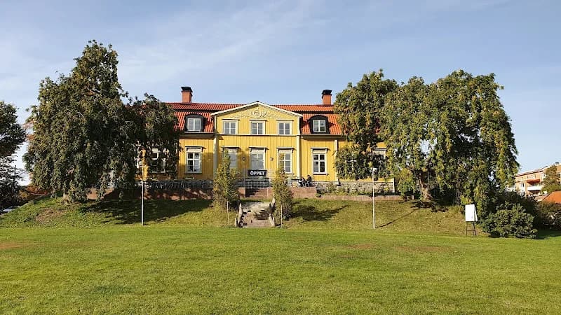 Fullersta Gård