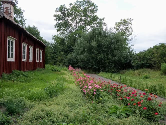 Mälby trädgård