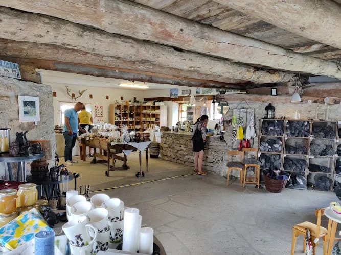 Margus Hemslöjd/ Gårdsbutik