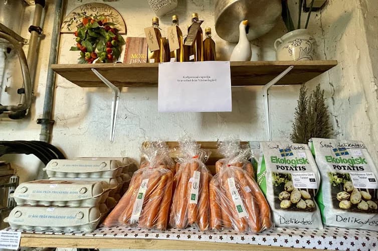 Spjutbäckens gårdsbod - alltid öppet