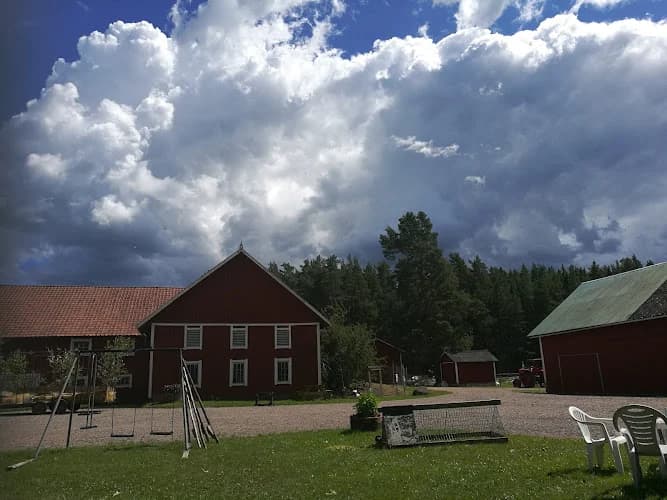 Yans gård och gårdscafé