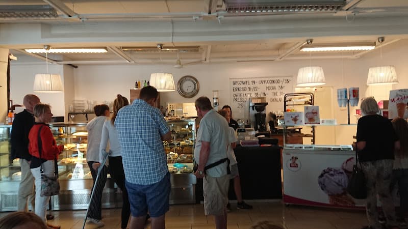 Broms Café